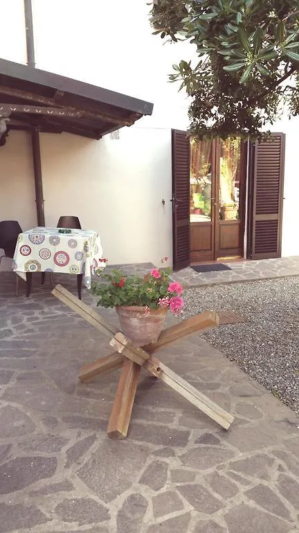 Apartment Villa Salvini Marina Di Pisa