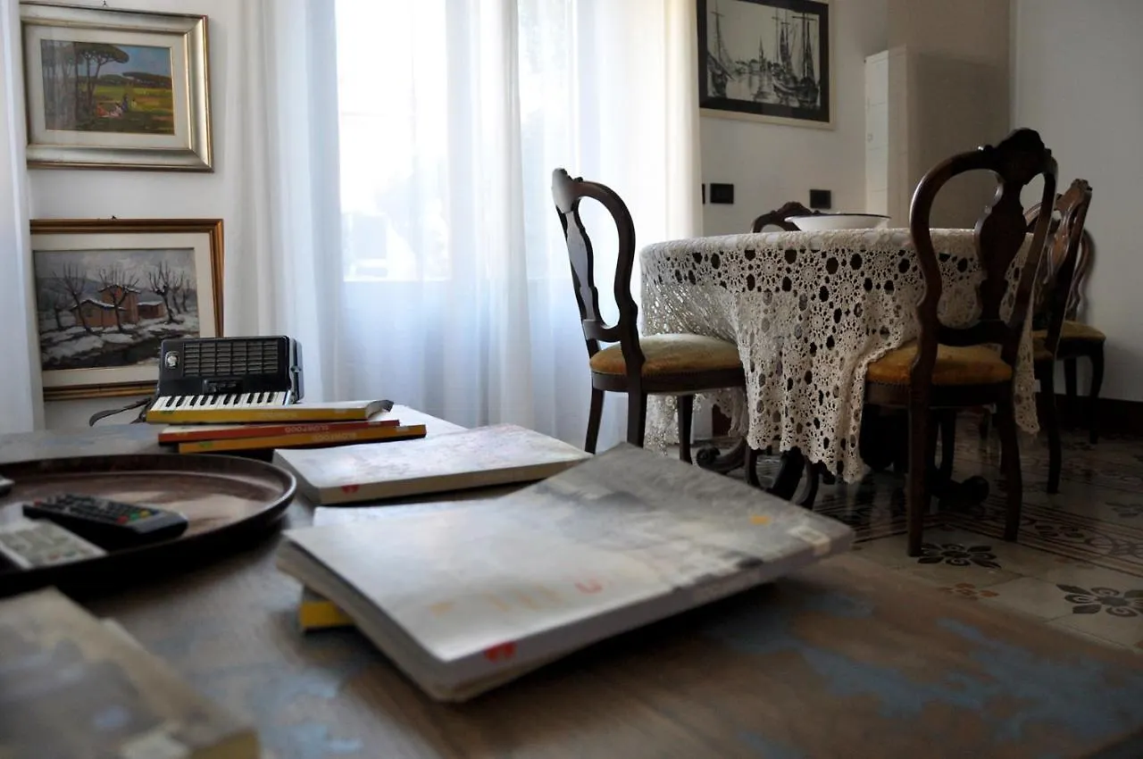 Apartment Villa Salvini Marina Di Pisa